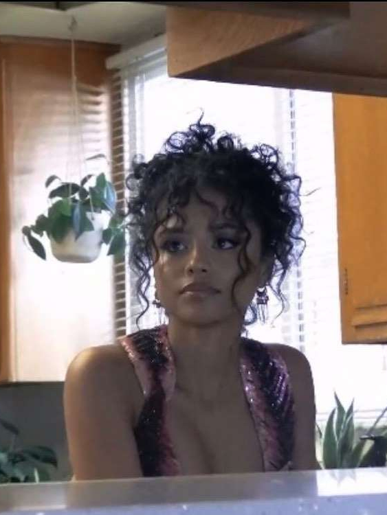 You are currently viewing Tyla, who won the Grammy at the age of 22, is the real Little Mermaid